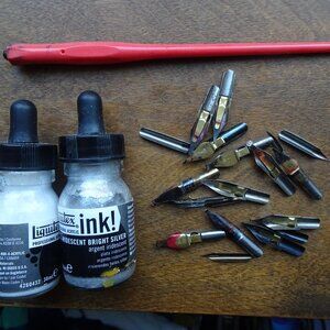 Dip Pen Calligraphy Pen Nibs and Ink Bottles